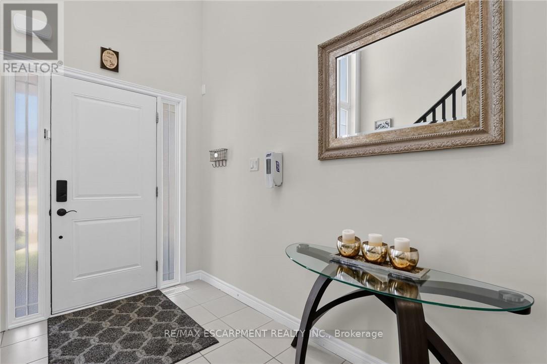 149 Dennis Drive, West Lincoln, Ontario  L0R 2A0 - Photo 5 - X13627296