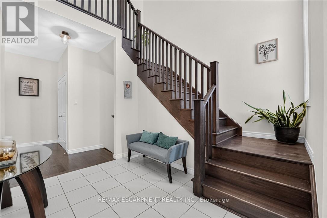 149 Dennis Drive, West Lincoln, Ontario  L0R 2A0 - Photo 6 - X13627296