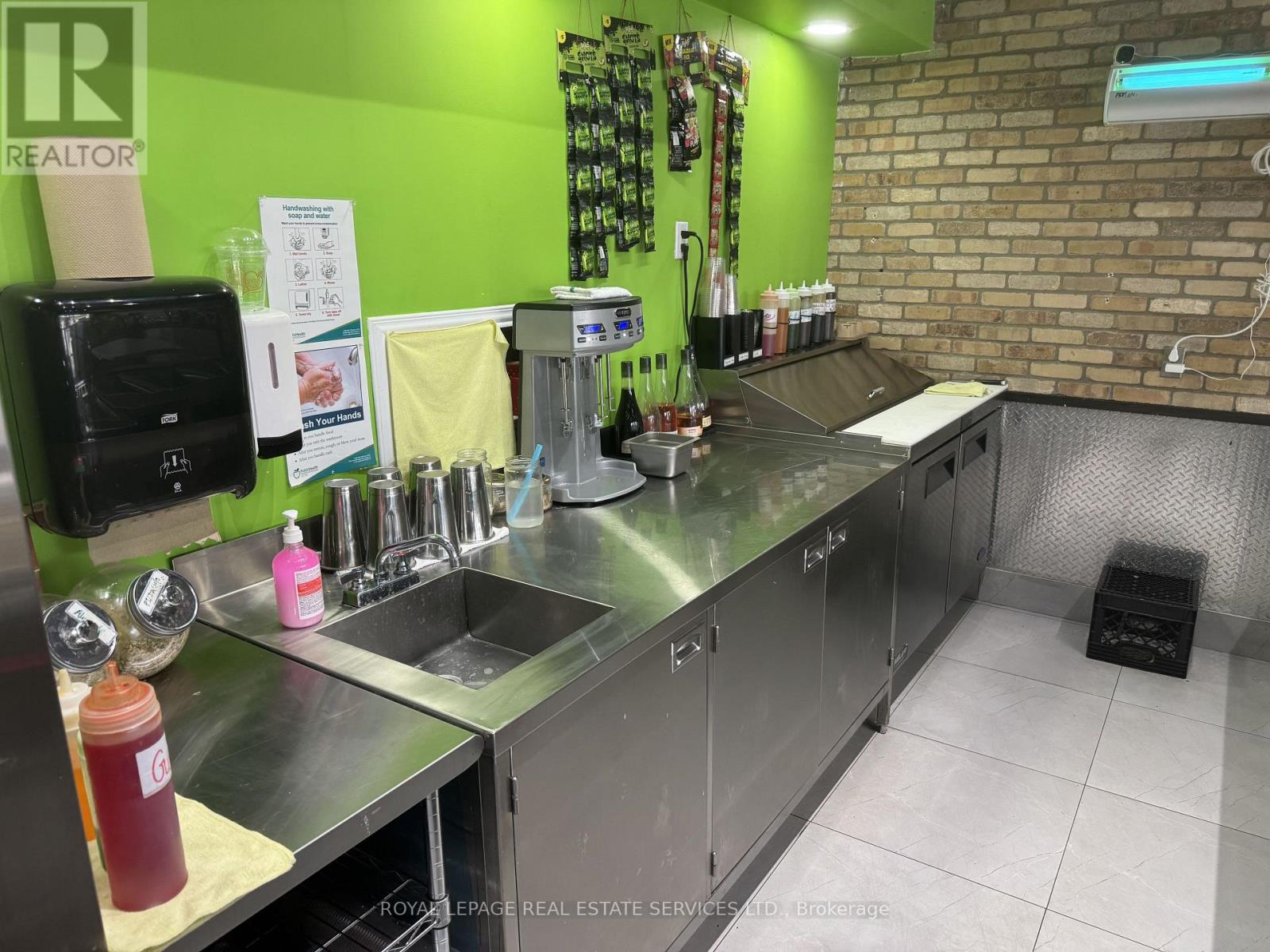 2&3 - 204 Silvercreek Parkway N, Guelph, Ontario  N1H 7P7 - Photo 6 - X13627344