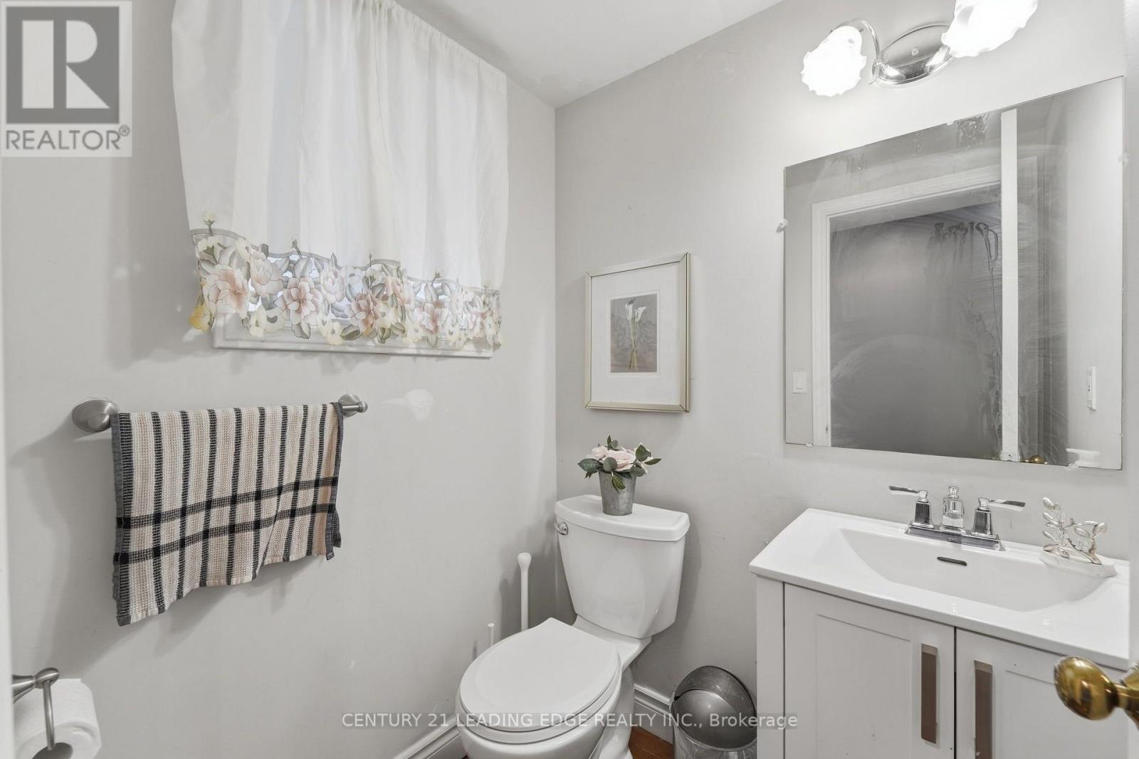 749 Stone Church Road E, Hamilton, Ontario  L8W 3G9 - Photo 16 - X13627354