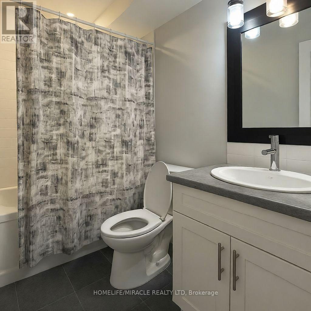 1 - 157 Bruce Street, Kitchener, Ontario  N2B 1Z2 - Photo 2 - X13627378