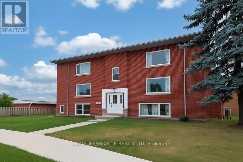 1 - 157 Bruce Street, Kitchener, Ontario  N2B 1Z2 - Photo 6 - X13627378
