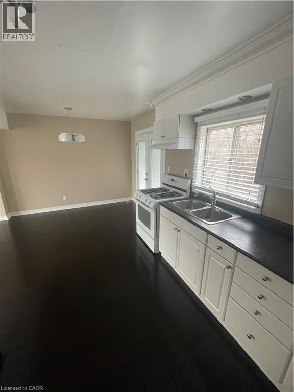 124 Avalon Place, Kitchener, Ontario  N2M 4N7 - Photo 6 - 40816719