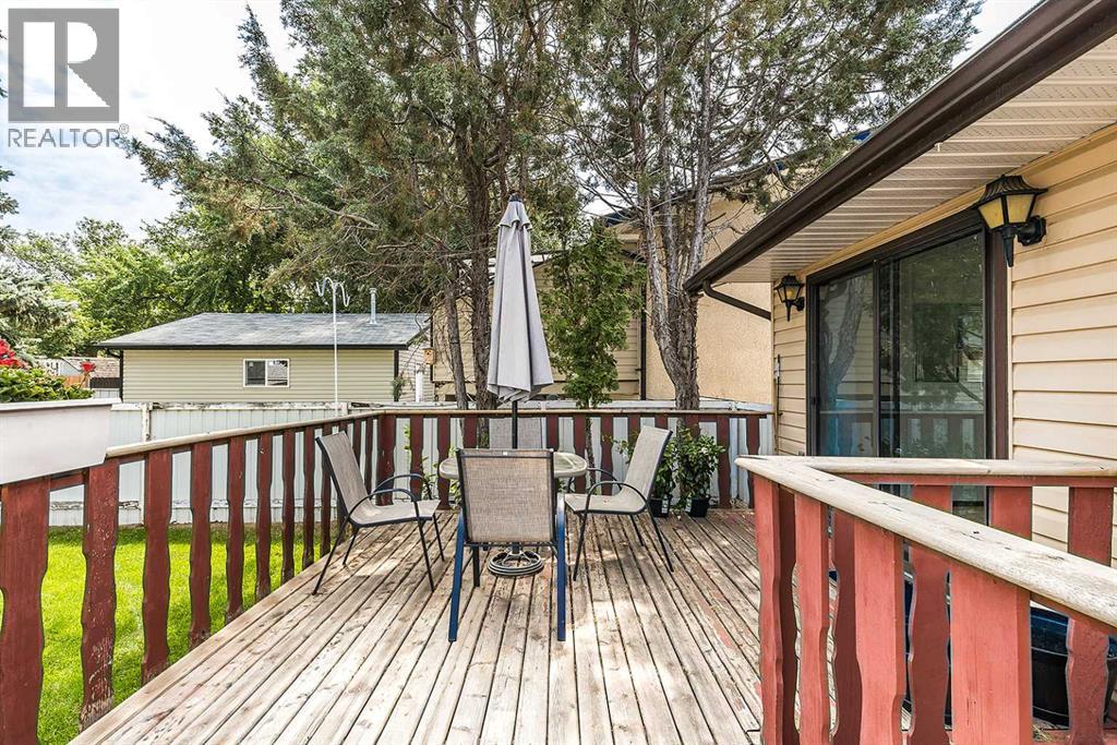 189 Hull Crescent NE, Medicine Hat, Alberta  T1C 1C9 - Photo 35 - A2331723