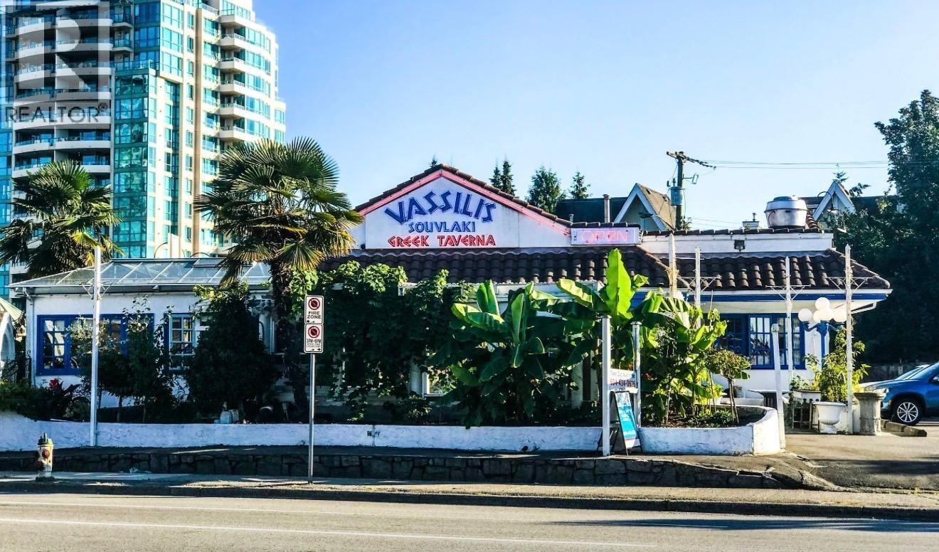 6558 KINGSWAY, Burnaby, British Columbia