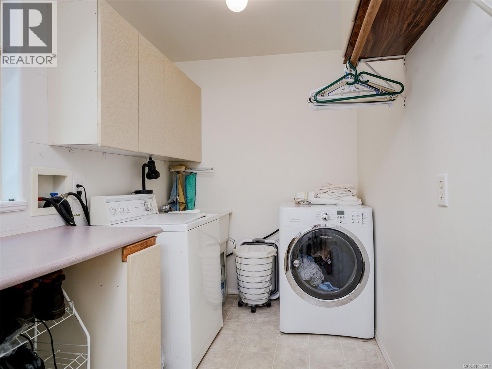 7760 West Coast Rd, Sooke, British Columbia  V9Z 0R7 - Photo 13 - 1026007