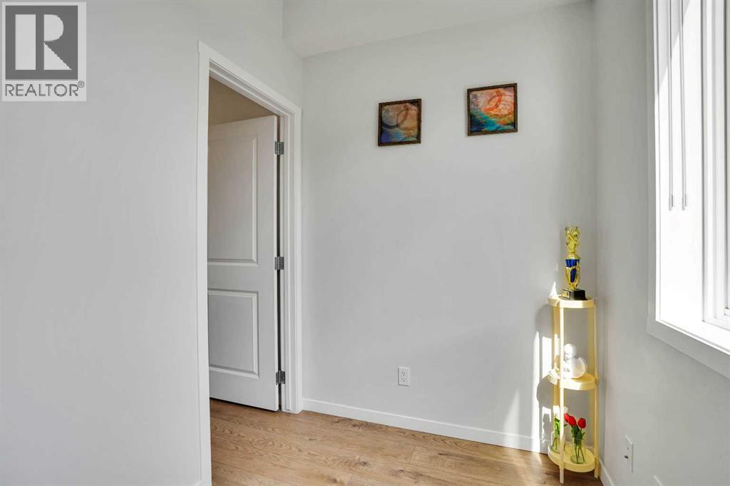 104 Corner Glen Circle NE, Calgary, Alberta T3N 2E2 - Photo 29 - A2322574