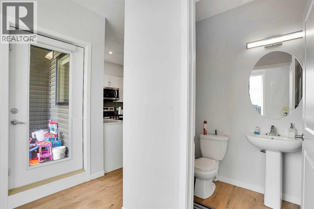 104 Corner Glen Circle NE, Calgary, Alberta T3N 2E2 - Photo 30 - A2322574