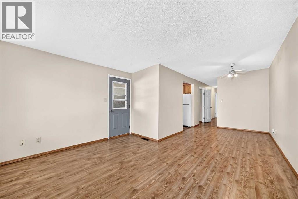 5113 17 Avenue NW, Calgary, Alberta  T3B 0P8 - Photo 11 - A2327732
