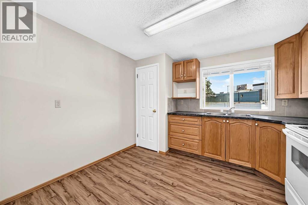 5113 17 Avenue NW, Calgary, Alberta  T3B 0P8 - Photo 7 - A2327732