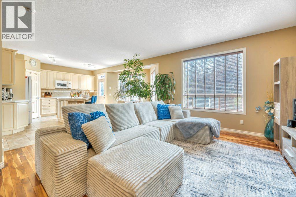 243 Westchester Boulevard, Chestermere, Alberta  T1X 1S4 - Photo 7 - A2332287