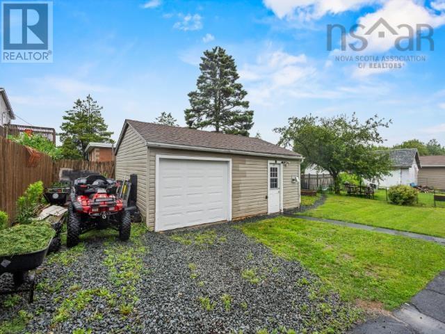 4 Elmdale Crescent, Leiblin Park, Nova Scotia  B3R 2G5 - Photo 3 - 202619313