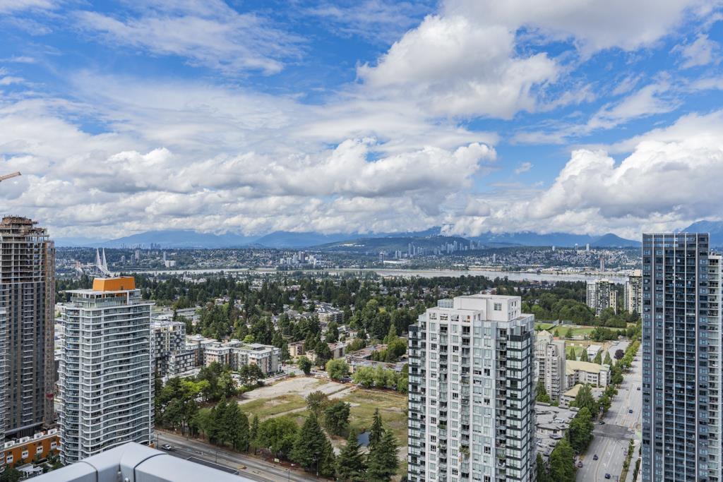 2105 13438 Central Avenue, Surrey, British Columbia  V3T 0N2 - Photo 10 - R3151720
