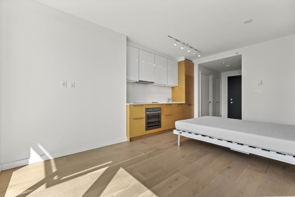 2105 13438 Central Avenue, Surrey, British Columbia  V3T 0N2 - Photo 21 - R3151720