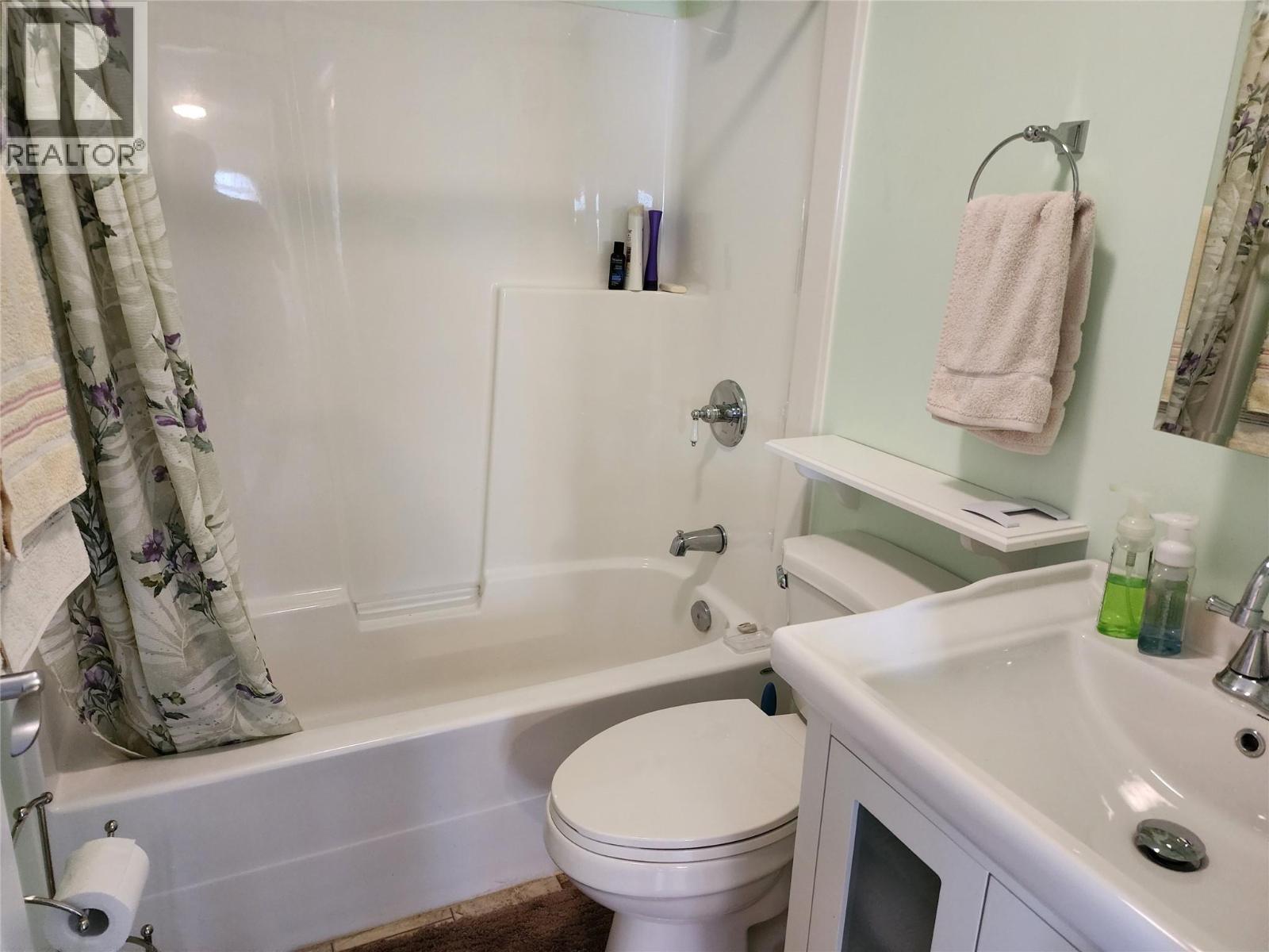 8350 Busk Road, Balfour, British Columbia  V0G 1C0 - Photo 40 - 10385667