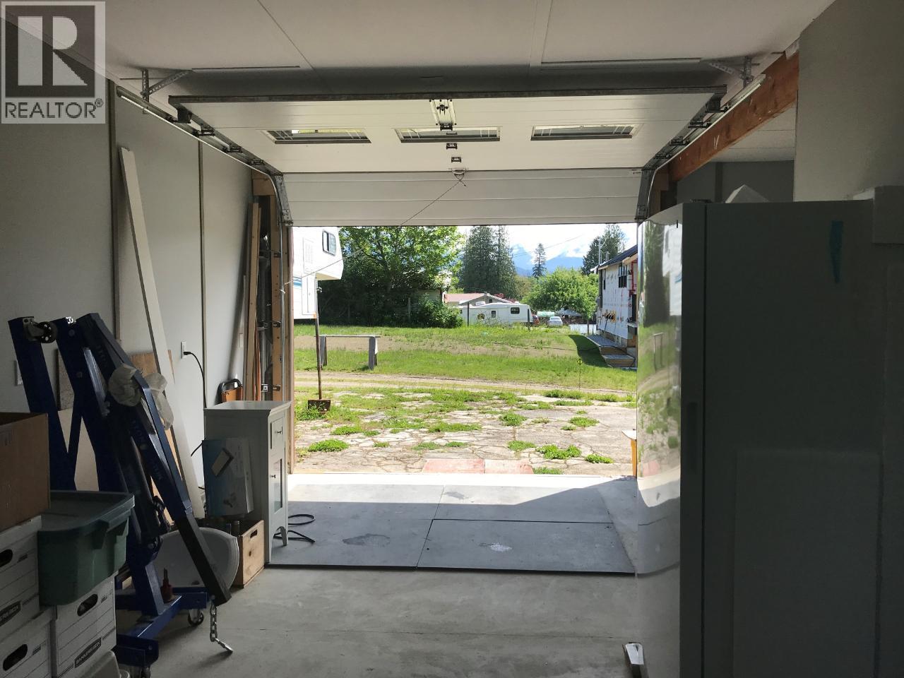 8350 Busk Road, Balfour, British Columbia  V0G 1C0 - Photo 58 - 10385667