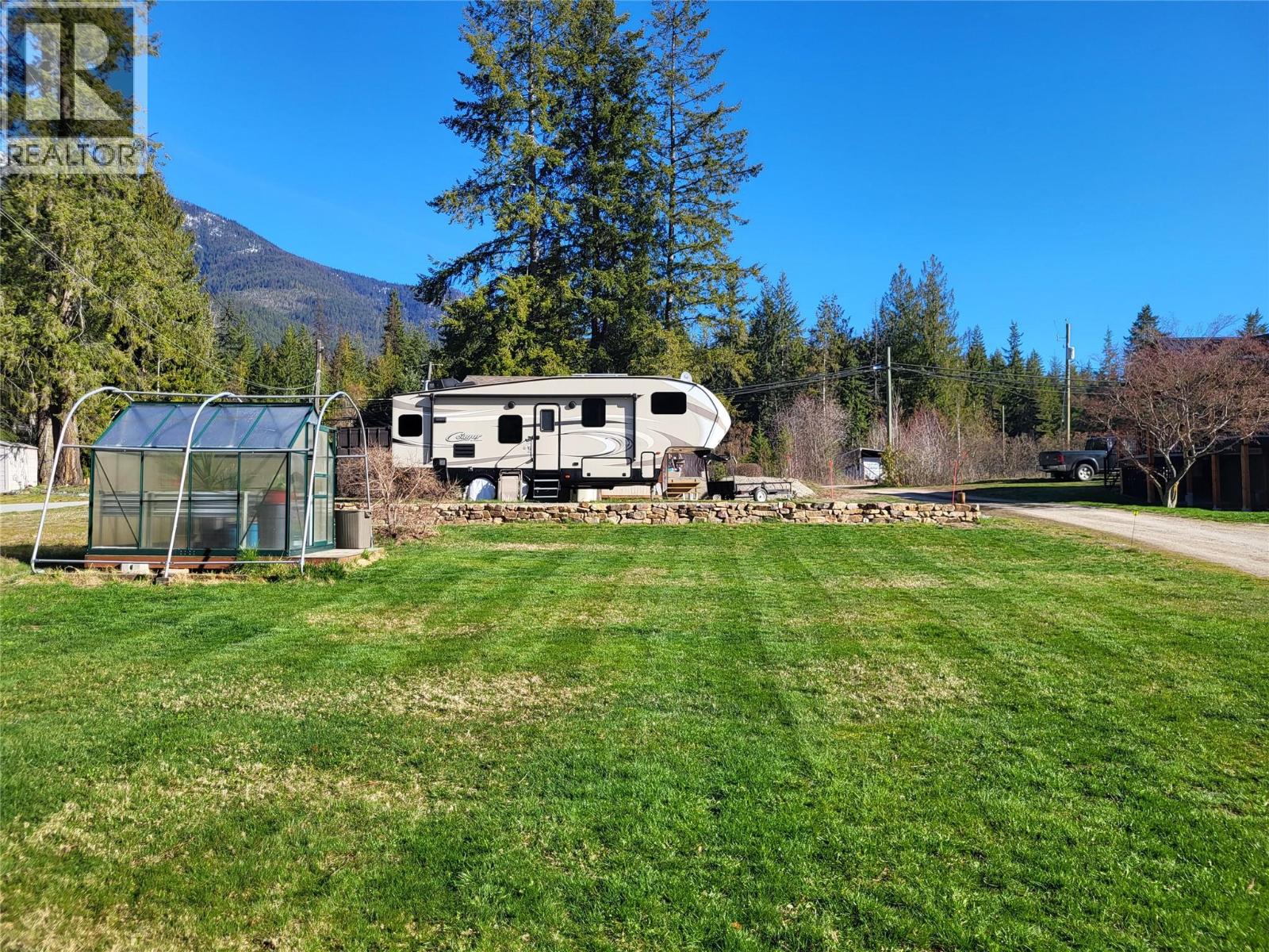 8350 Busk Road, Balfour, British Columbia  V0G 1C0 - Photo 62 - 10385667