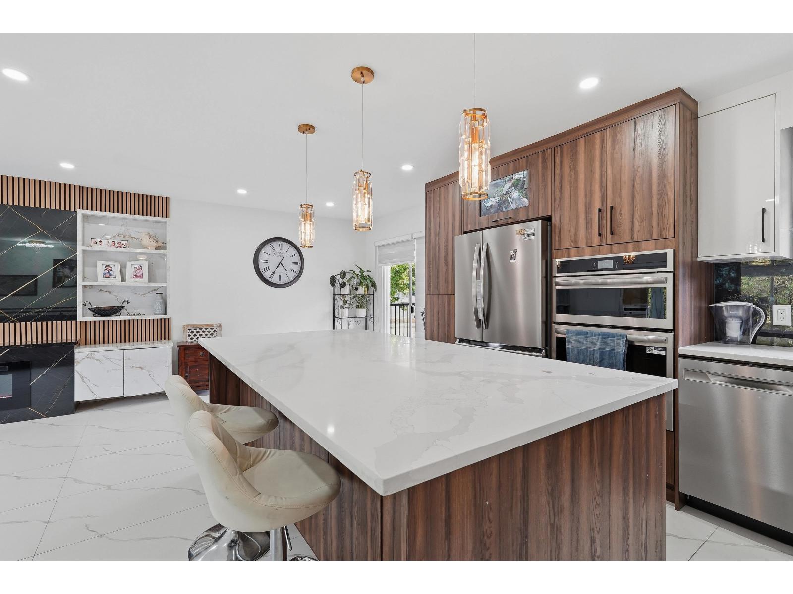 17886 59a Avenue, Surrey, British Columbia  V3S 1R1 - Photo 6 - R3151581