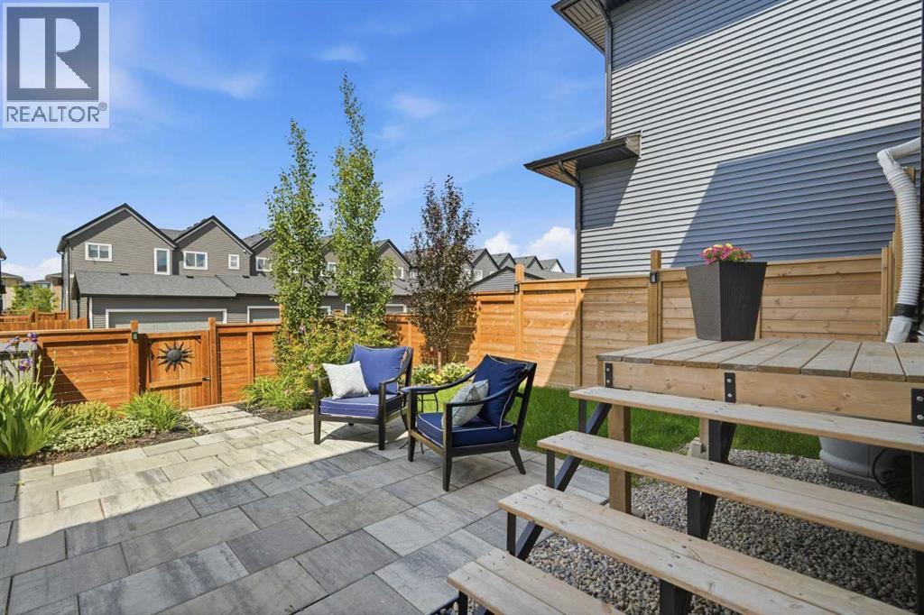 332 Lawthorn Way SE, Airdrie, Alberta  T4A 3M7 - Photo 24 - A2324148