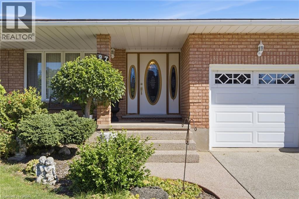 97 Southview Crescent, Cambridge, Ontario  N1P 1A3 - Photo 9 - 40852367