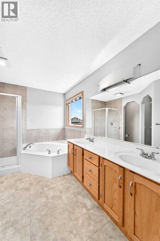 83 Edgeridge Close NW, Calgary, Alberta  T3A 6K5 - Photo 27 - A2327556