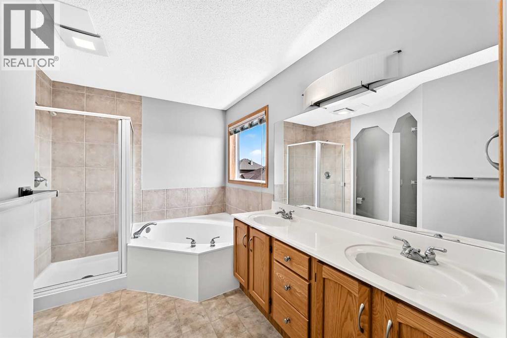 83 Edgeridge Close NW, Calgary, Alberta  T3A 6K5 - Photo 26 - A2327556
