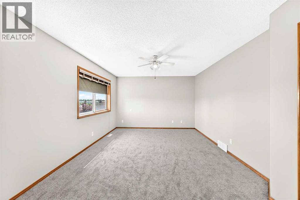83 Edgeridge Close NW, Calgary, Alberta  T3A 6K5 - Photo 23 - A2327556