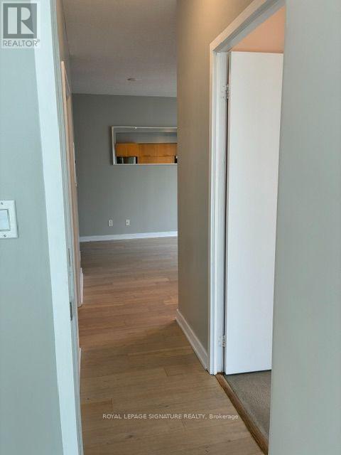 1307 - 126 Simcoe Street, Toronto, Ontario  M5H 4E6 - Photo 13 - C13627414