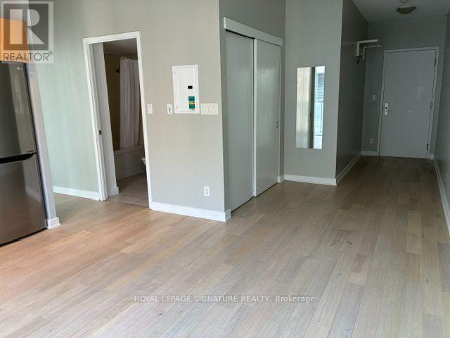1307 - 126 Simcoe Street, Toronto, Ontario  M5H 4E6 - Photo 8 - C13627414