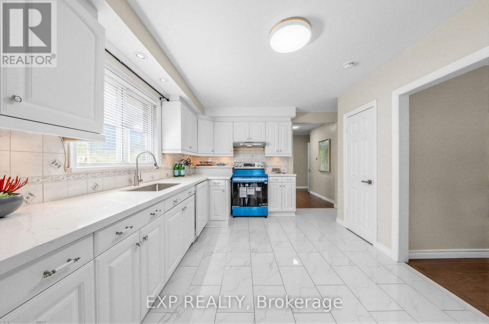 177 Overbrook Place, Toronto, Ontario  M3H 4R2 - Photo 16 - C13627438