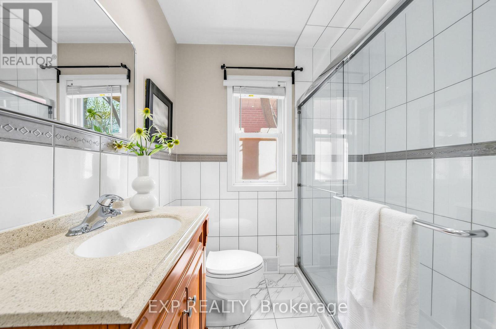 177 Overbrook Place, Toronto, Ontario  M3H 4R2 - Photo 21 - C13627438