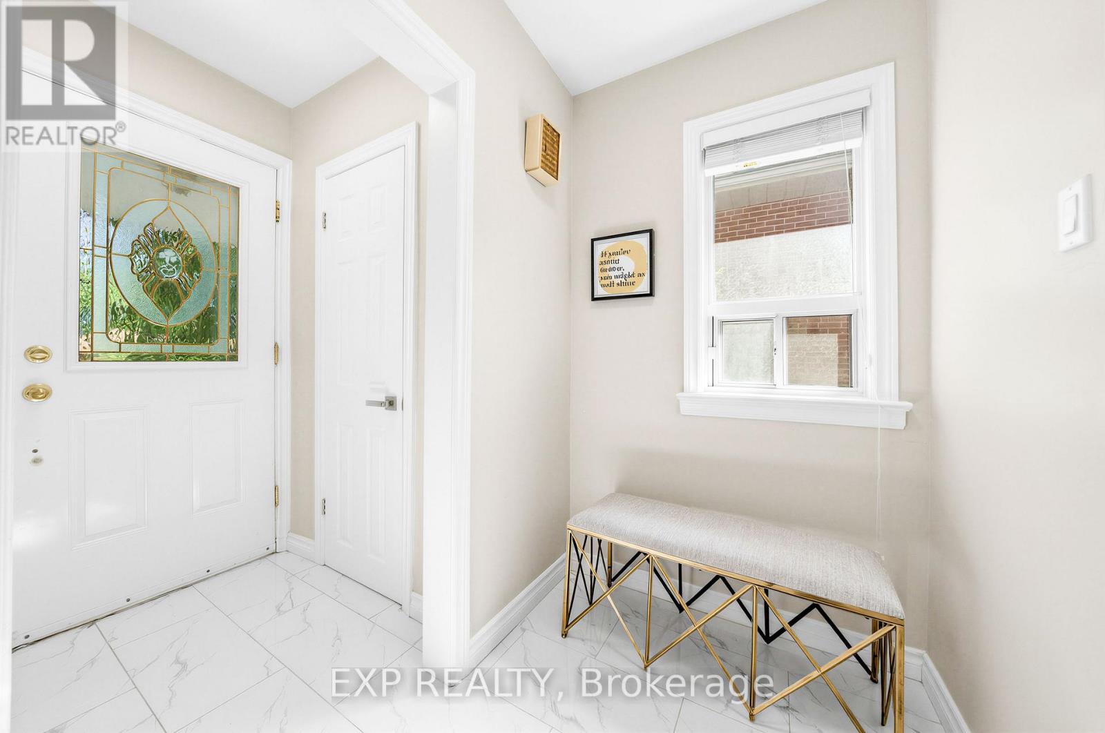 177 Overbrook Place, Toronto, Ontario  M3H 4R2 - Photo 5 - C13627438