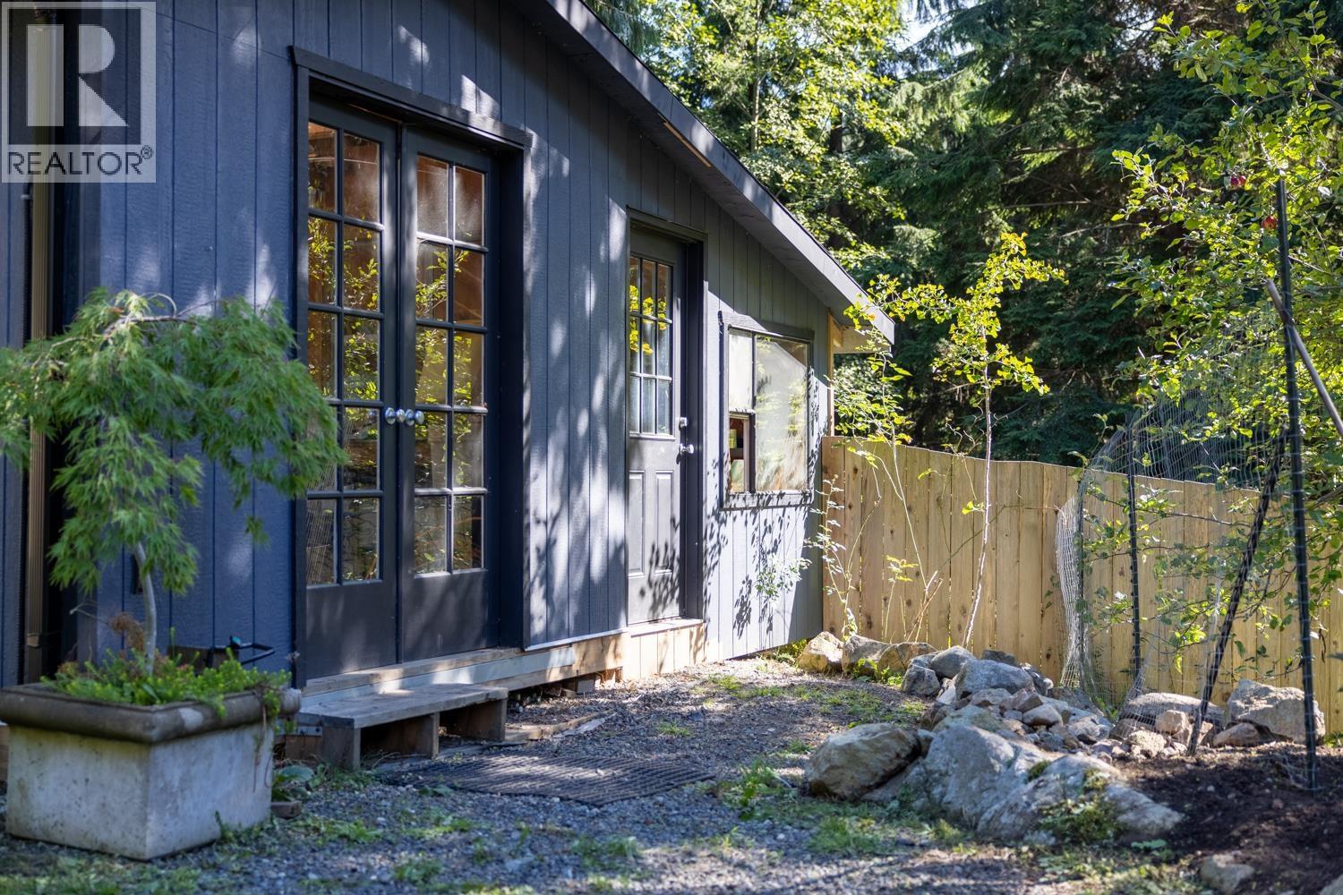1302 Adams Road, Bowen Island, British Columbia  V0N 1G2 - Photo 40 - R3151715