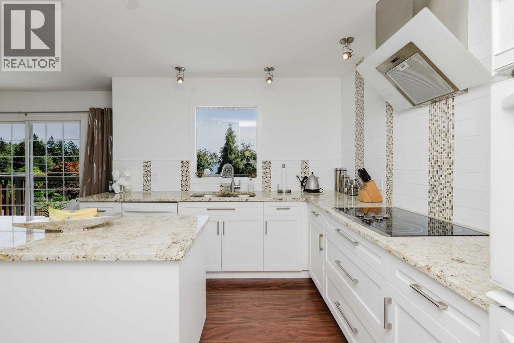 6505 Meier Road, Sechelt, British Columbia  V7Z 0S8 - Photo 14 - R3151722