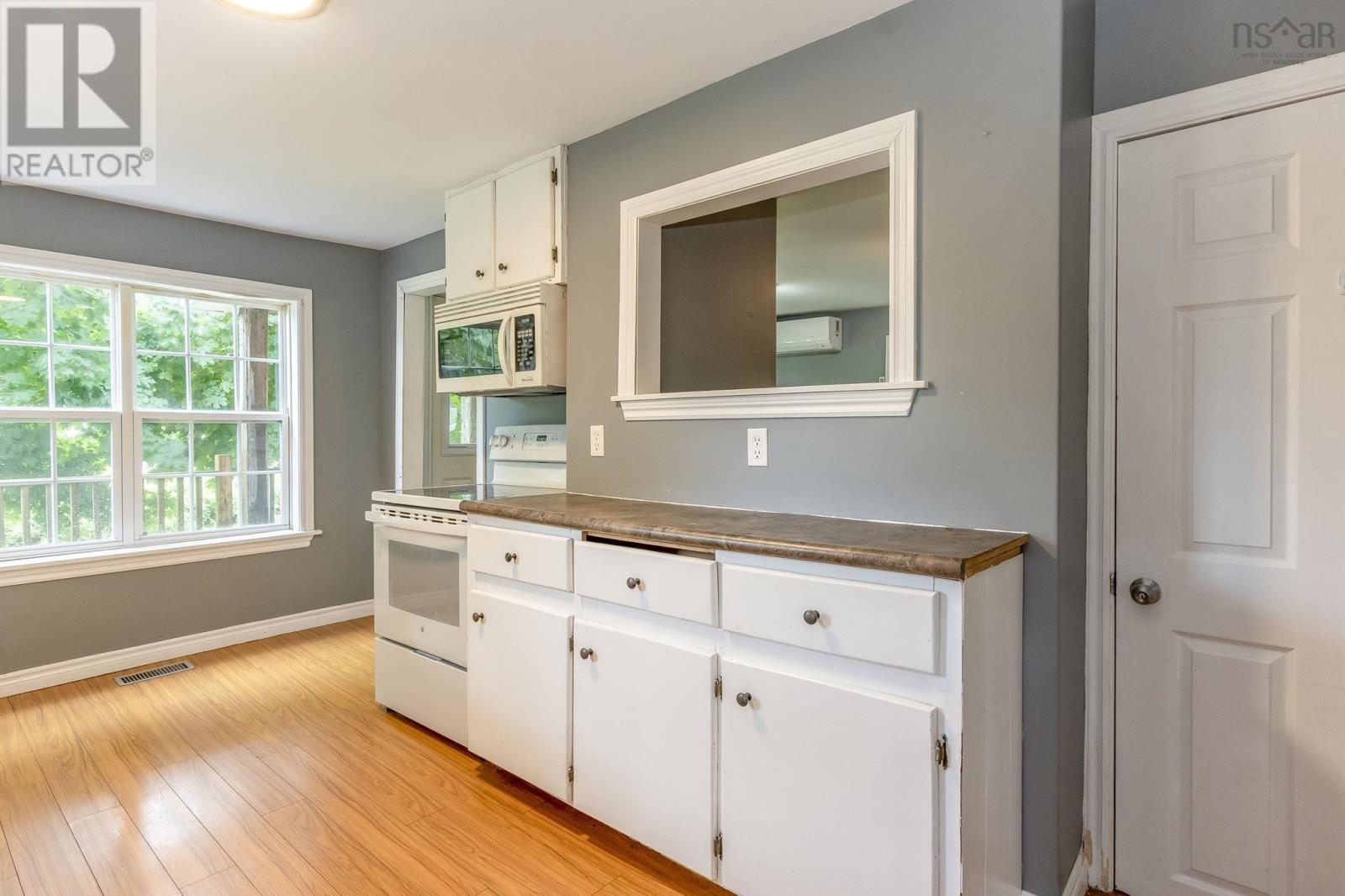 623 Main Street, Lawrencetown, Nova Scotia  B0S 1M0 - Photo 6 - 202613352