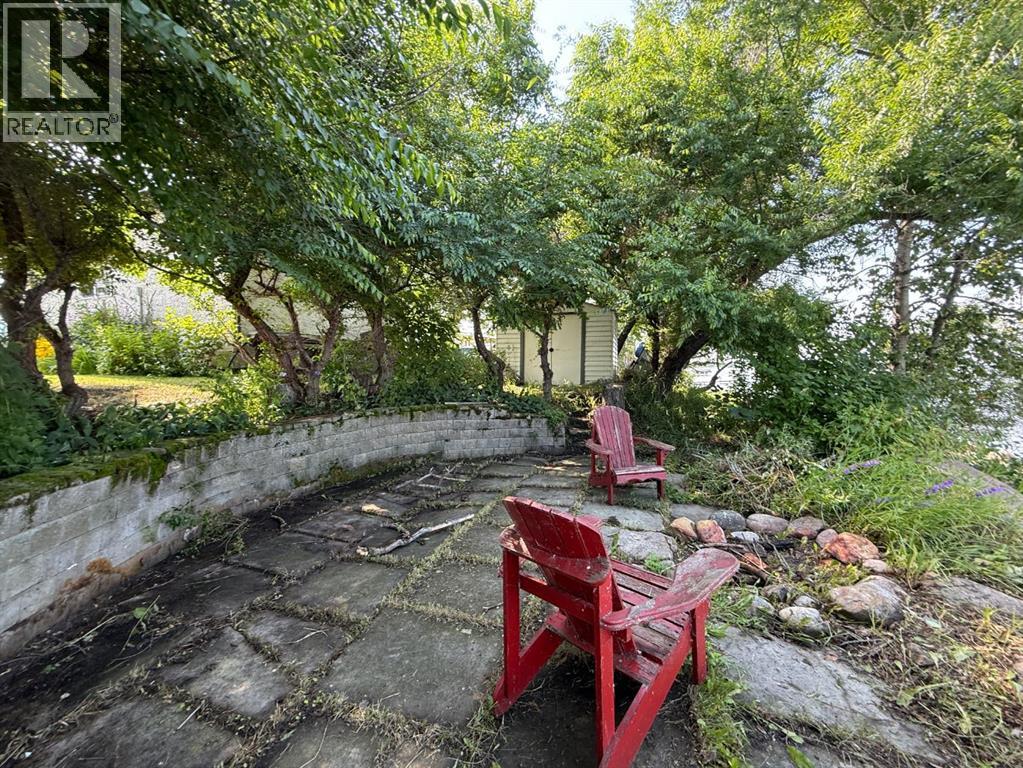 75 Peace River Avenue, Joussard, Alberta  T0G 1J0 - Photo 44 - A2223826