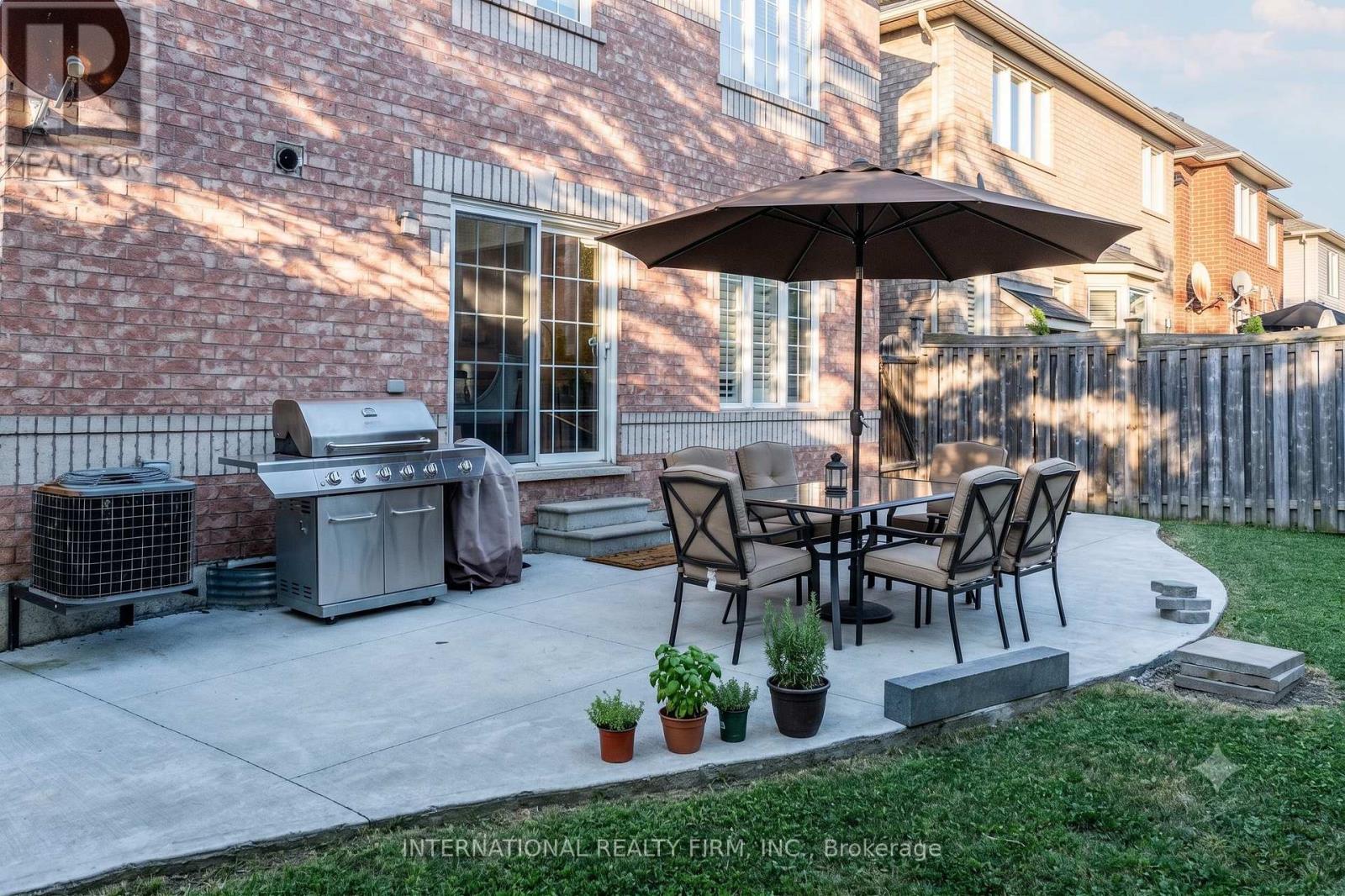 720 Stagg Gardens, Milton, Ontario  L9T 0X9 - Photo 7 - W13627398
