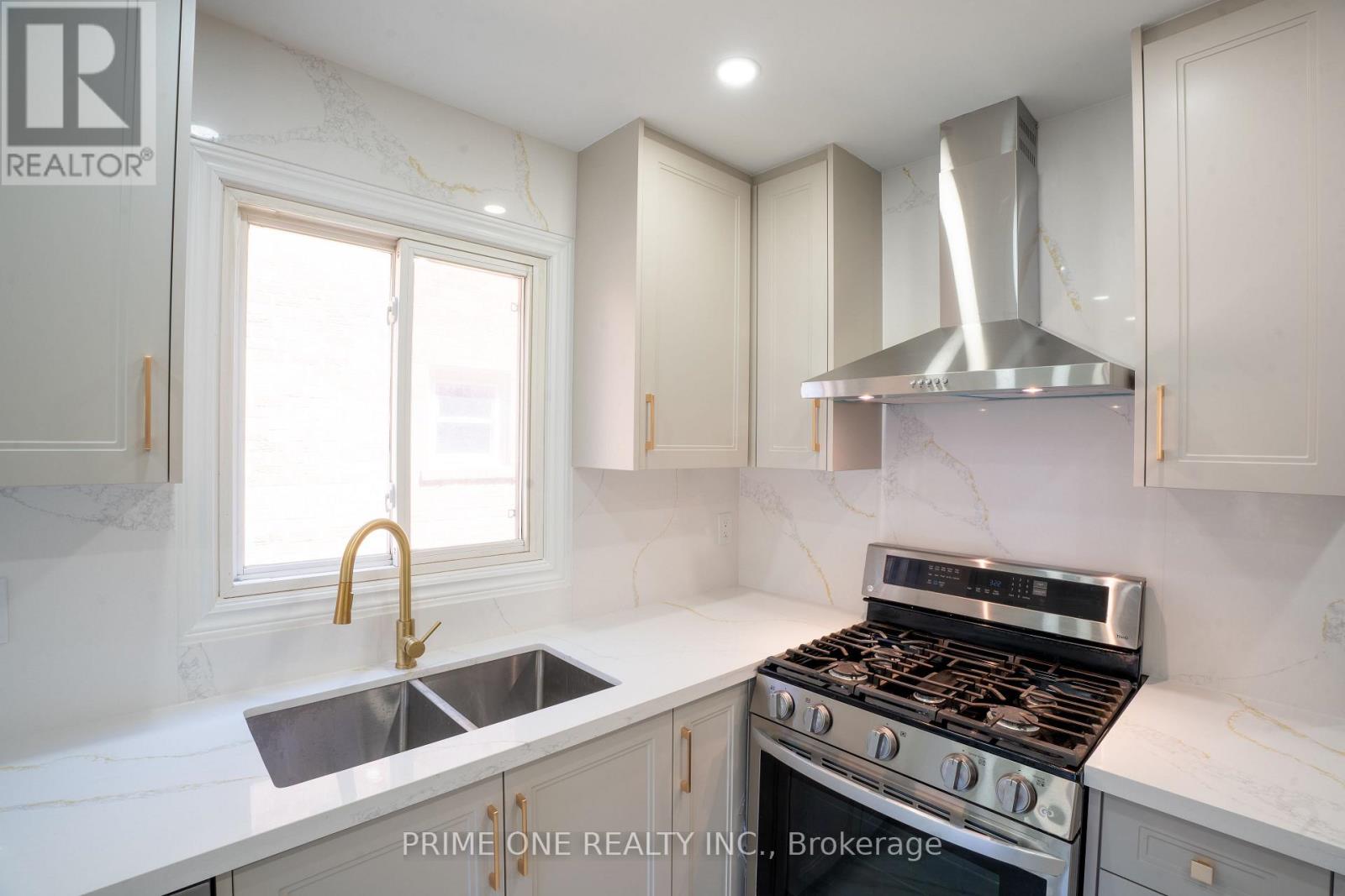 3290 Cambourne Crescent, Mississauga, Ontario  L5N 5P7 - Photo 15 - W13627400