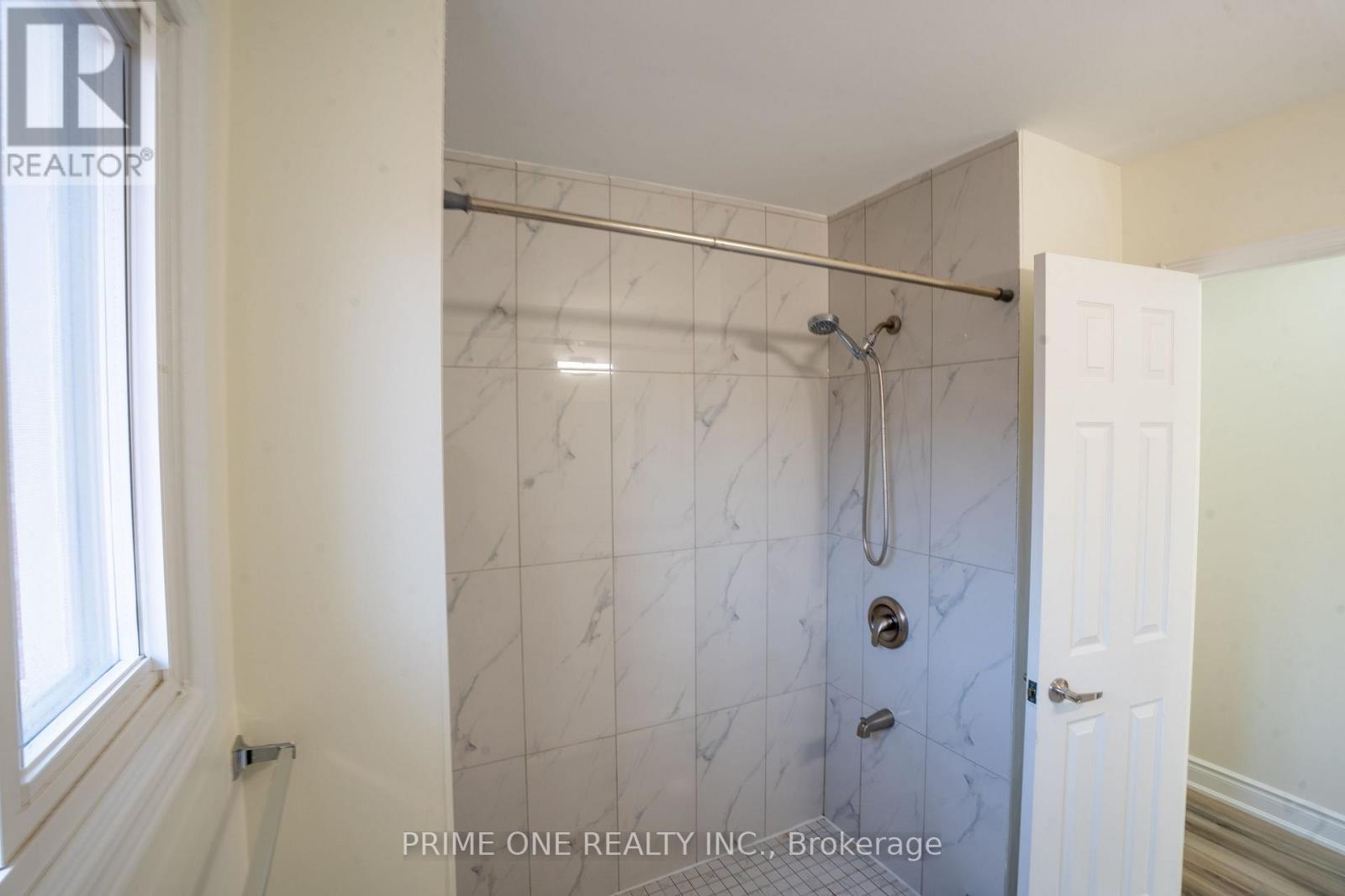 3290 Cambourne Crescent, Mississauga, Ontario  L5N 5P7 - Photo 31 - W13627400