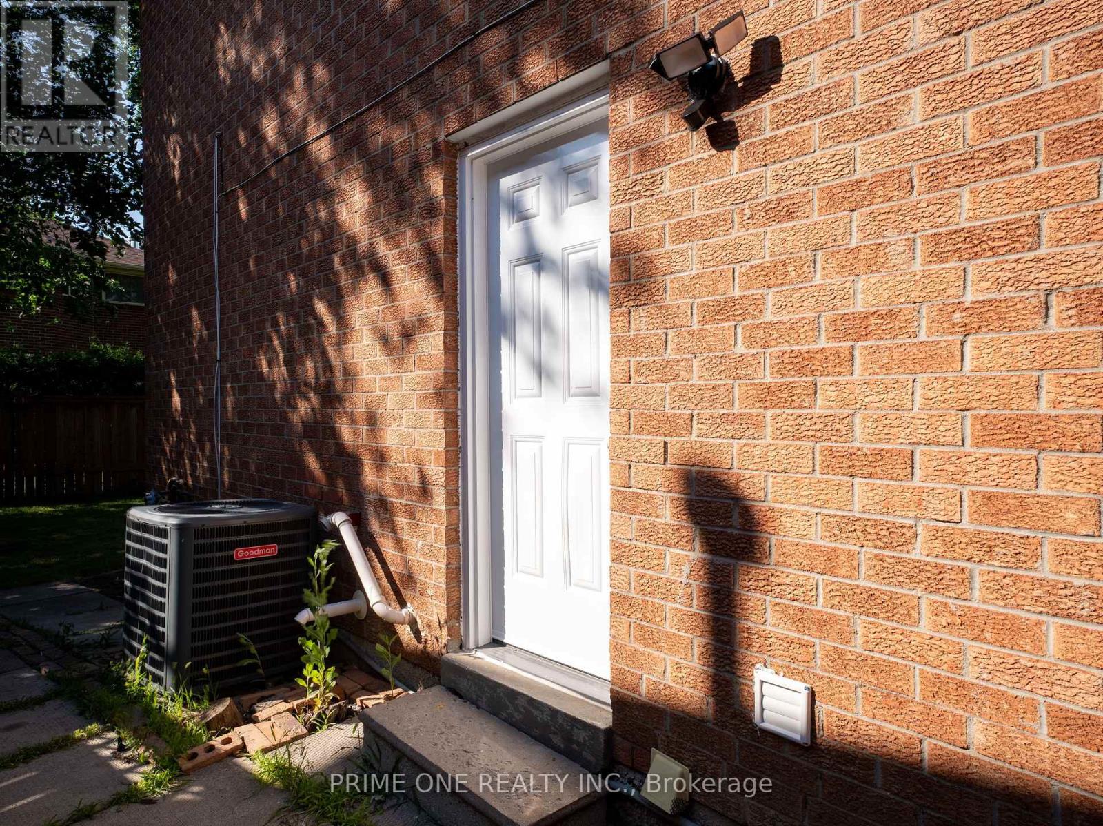 3290 Cambourne Crescent, Mississauga, Ontario  L5N 5P7 - Photo 46 - W13627400