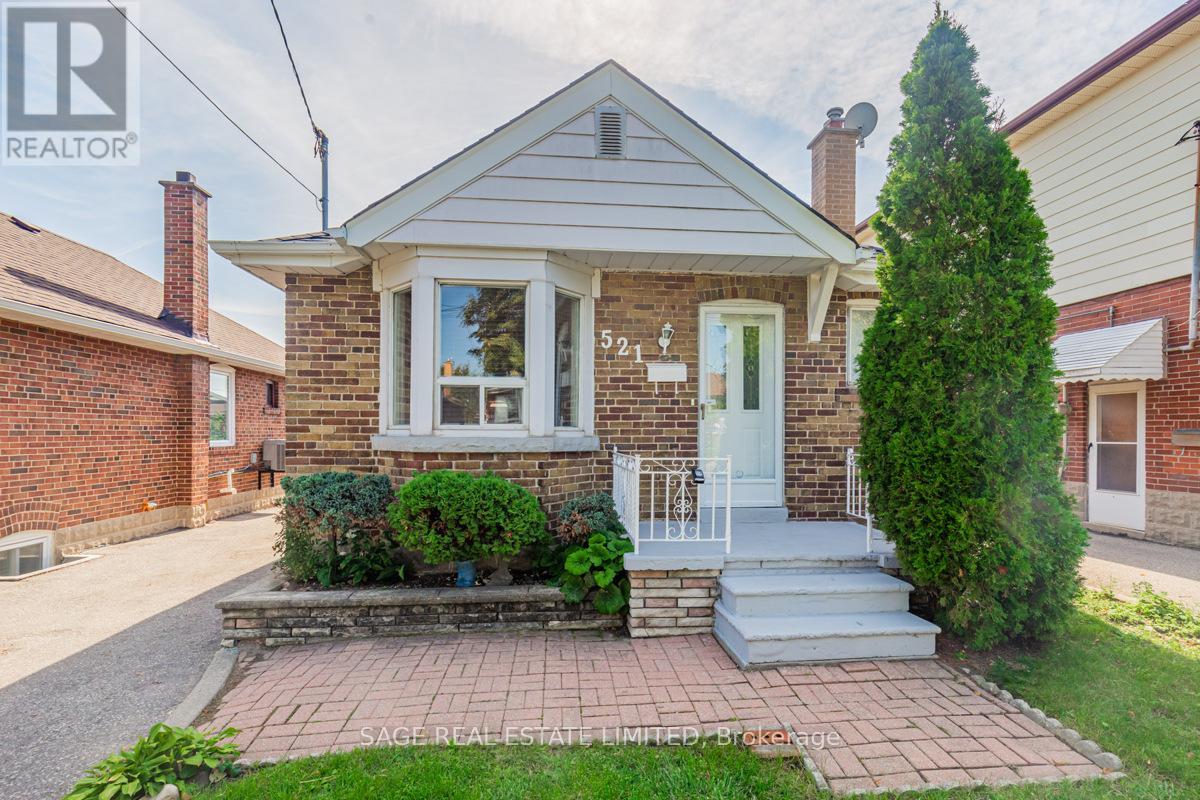 521 GLEN PARK AVENUE, Toronto, Ontario
