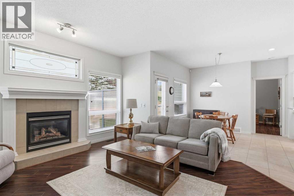 215 Rocky Ridge Villas NW, Calgary, Alberta  T3G 4R2 - Photo 16 - A2329725