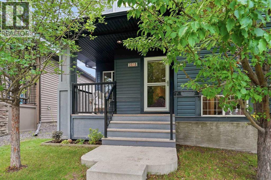 2518 Ravenswood View SE, Airdrie, Alberta  T4A 0J7 - Photo 2 - A2330198