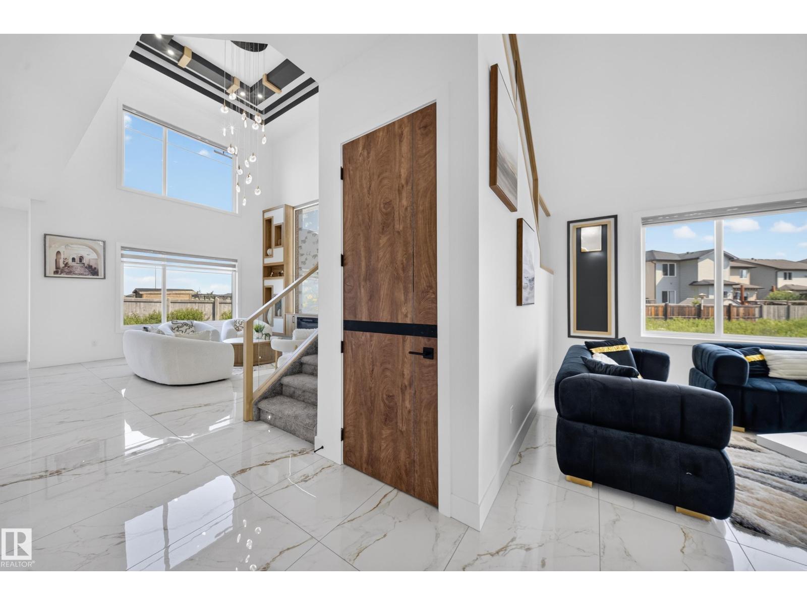 423 Robinson Bv, Leduc, Alberta  T6K 5K2 - Photo 4 - E4501661