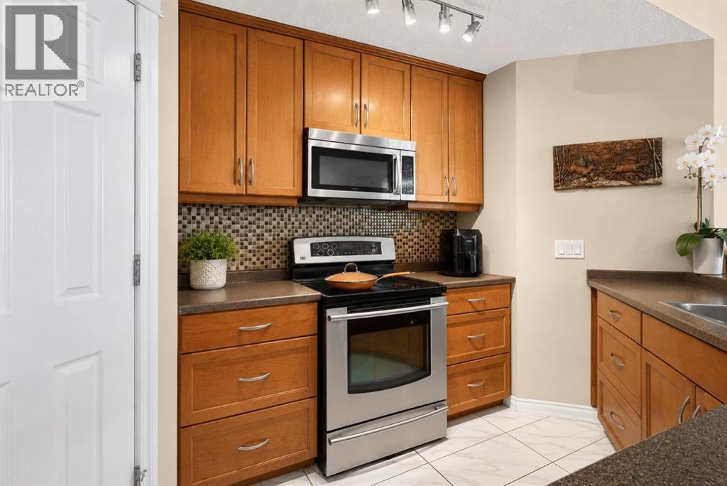 7305, 14 Hemlock Crescent Sw, Calgary, Alberta  T3C 2Z1 - Photo 11 - A2312216