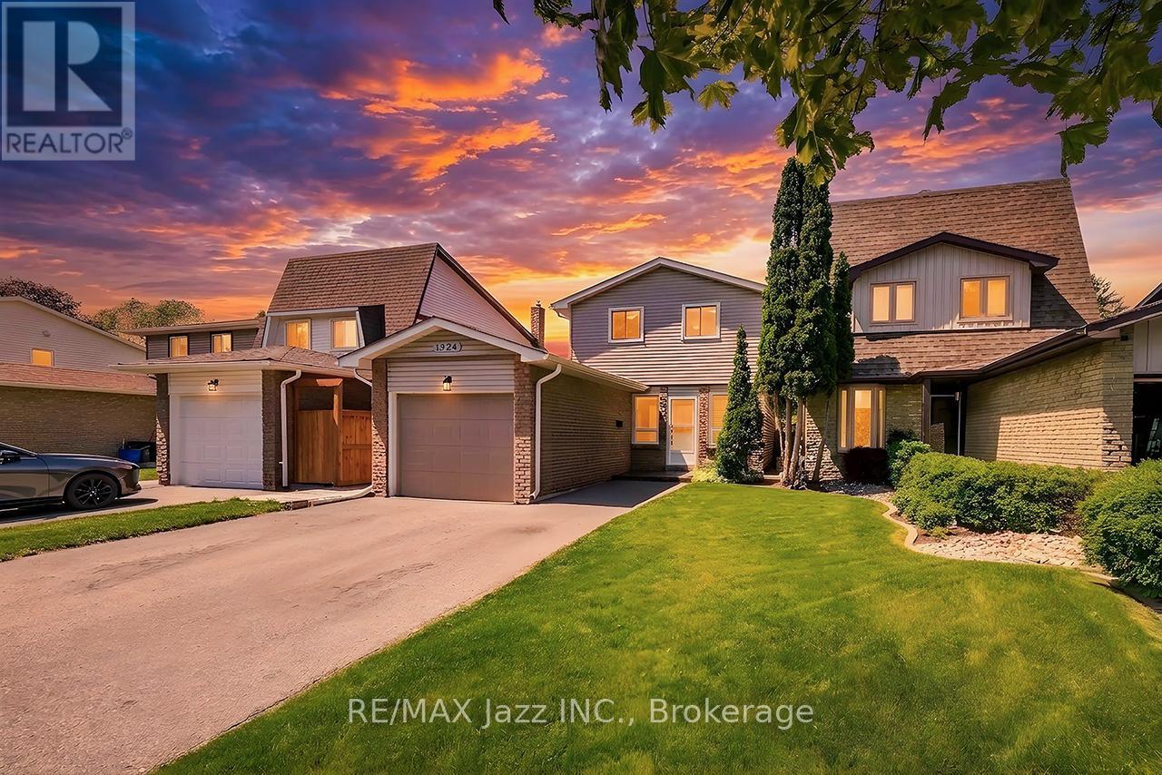 1324 ASTRA COURT, oshawa (eastdale), Ontario