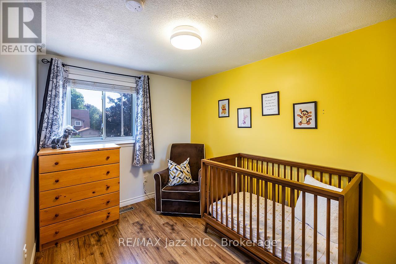 1324 Astra Court, Oshawa (Eastdale), Ontario  L1K 1H7 - Photo 25 - E13627466