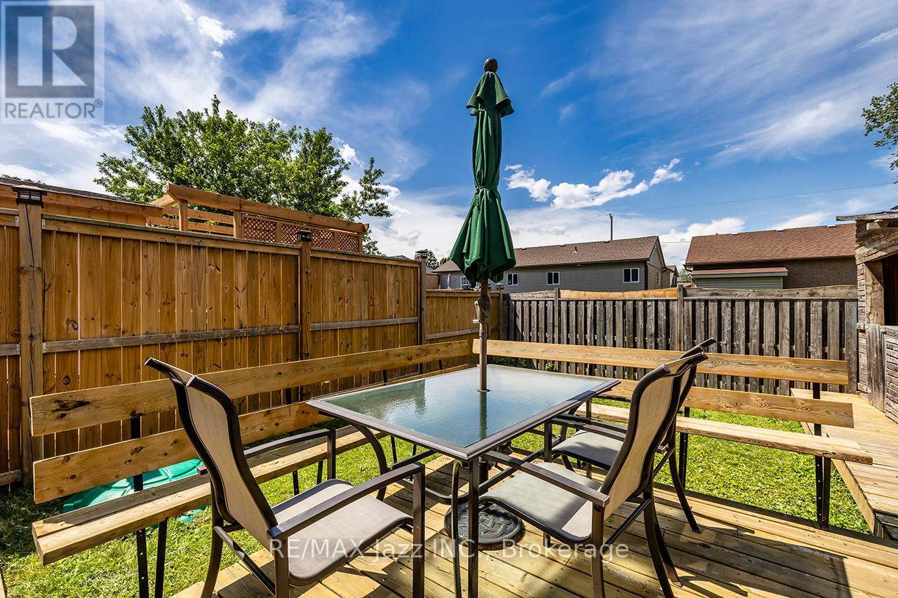 1324 Astra Court, Oshawa (Eastdale), Ontario  L1K 1H7 - Photo 32 - E13627466