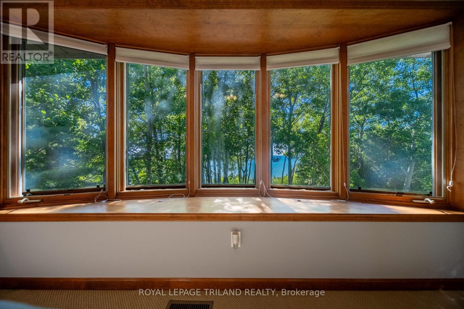 73437 Sandy Beach Road, Bluewater, Ontario  N0M 2T0 - Photo 21 - X13627446