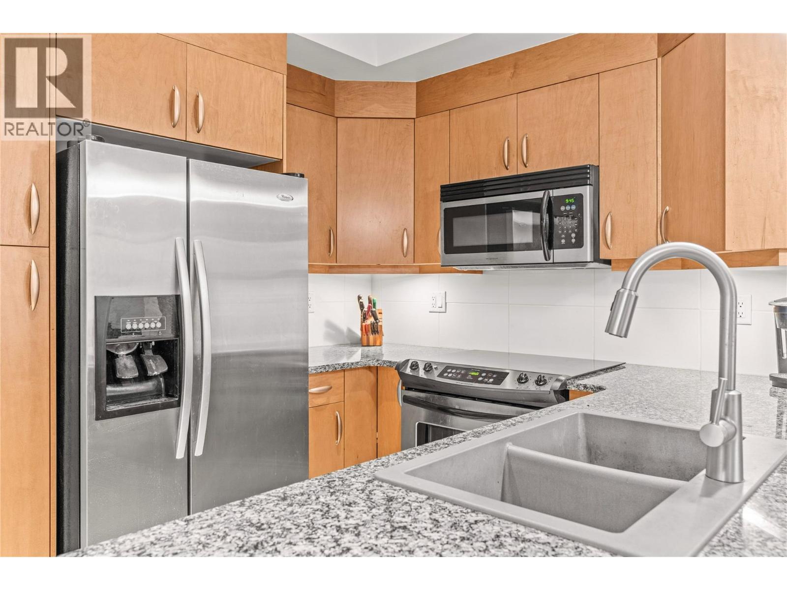 7343 Okanagan Landing Road Unit# 1112, Vernon, British Columbia  V1H 2J6 - Photo 3 - 10381793